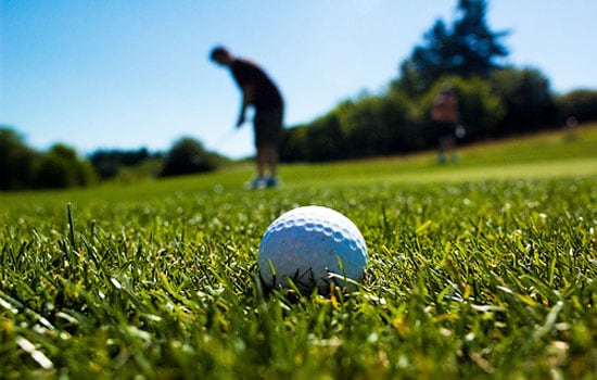 Pitch and Putt @ Alexandra Palace - Fun Kids - the UK's children's ...