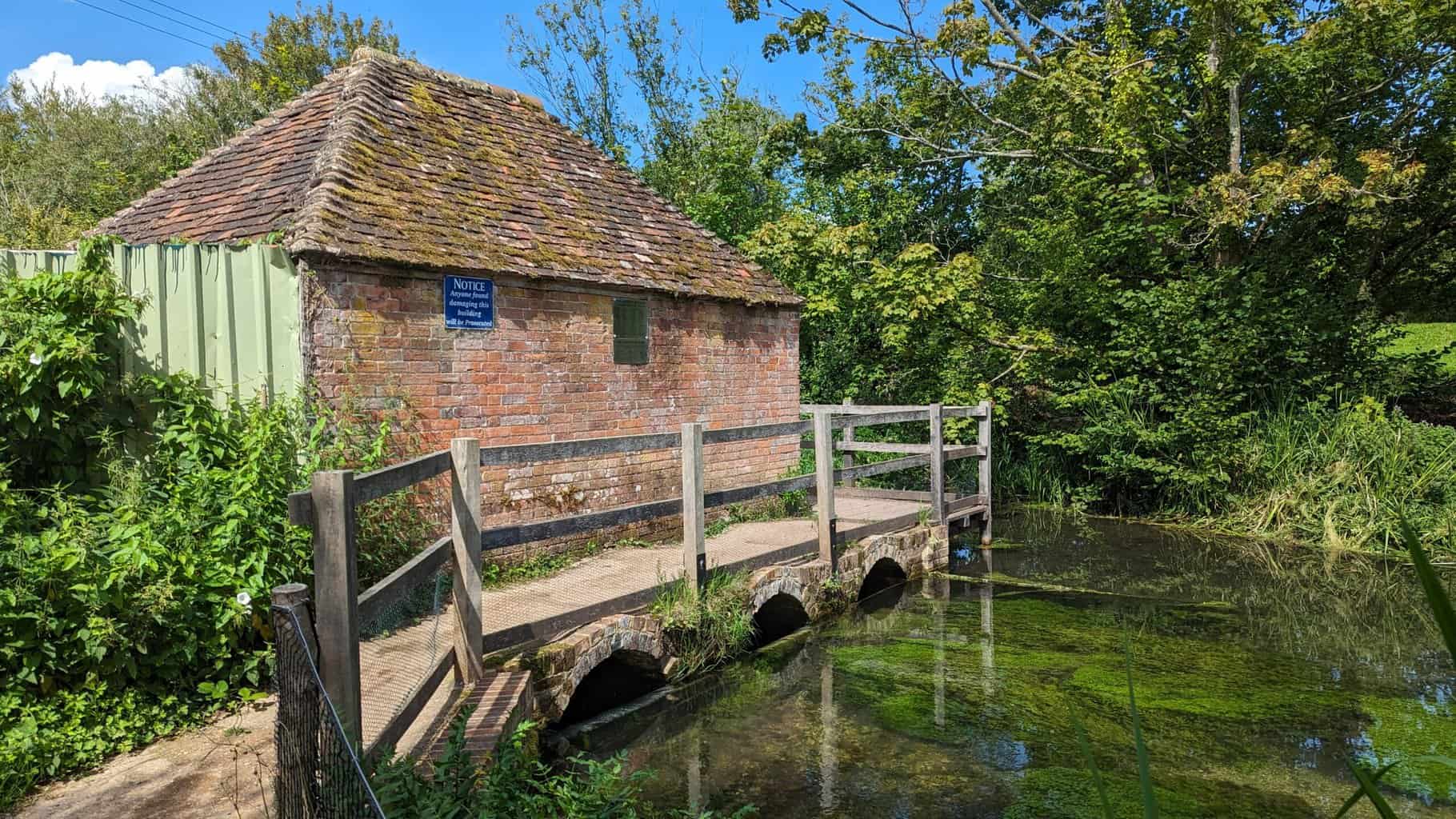 Heritage Heroes Alresford Fun Kids the UK's children's radio station
